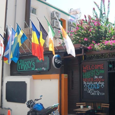 Harrys Inn Guesthouse Larnaka Exterior foto