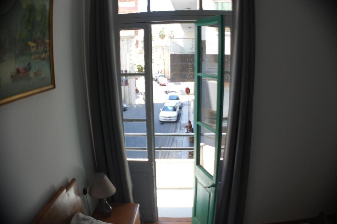 Harrys Inn Guesthouse Larnaka Exterior foto