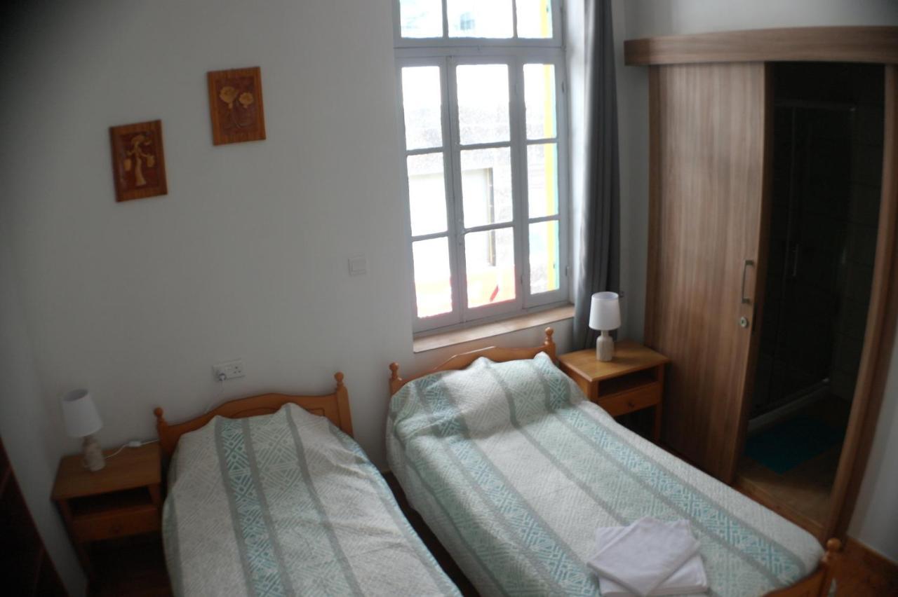 Harrys Inn Guesthouse Larnaka Exterior foto